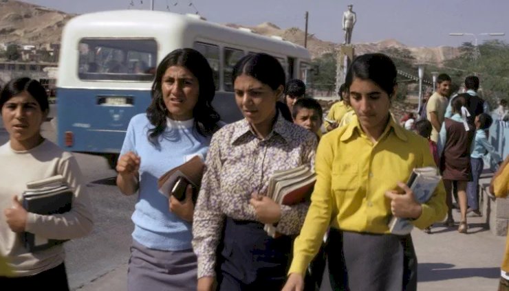İran'da İslam Devrimi'nden önce kadınlar için hayat nasıldı?