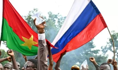 Rusya neden Burkina Faso'daki darbeye sevindi?