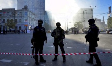 Kiev'de yine patlama sesleri