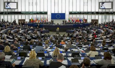Avrupa'nın prestijli barış ödülü Sakharov'un 'Ukrayna halkı'na verilmesi kararlaştırıldı