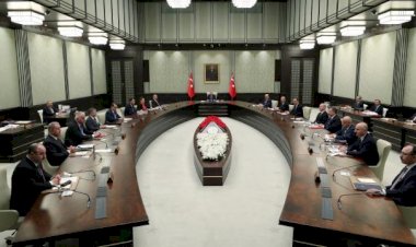 Fakıbaba'nın istifasının ardından gündemi sarsacak iddia: Sırada bir bakan var