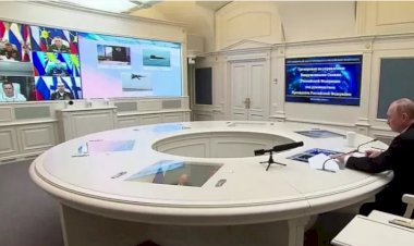 Putin, Rusya'nın Ukrayna'yı işgalinden bu yana yaptığı ilk nükleer tatbikatı izledi