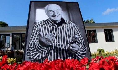 Türkiye büyük ustasını uğurladı: Halit Kıvanç'a duygusal veda