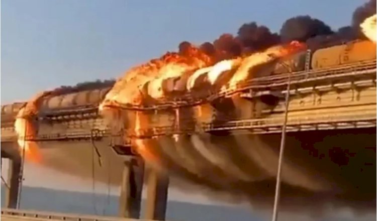 Kırım'daki Kerç Köprüsü'nde yangın paniği