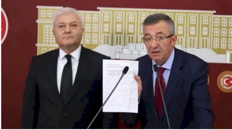 CHP Sansür Yasasını AYM'ye taşımaya hazırlanıyor. Tartışmalı madde Meclis’ten geçmişti