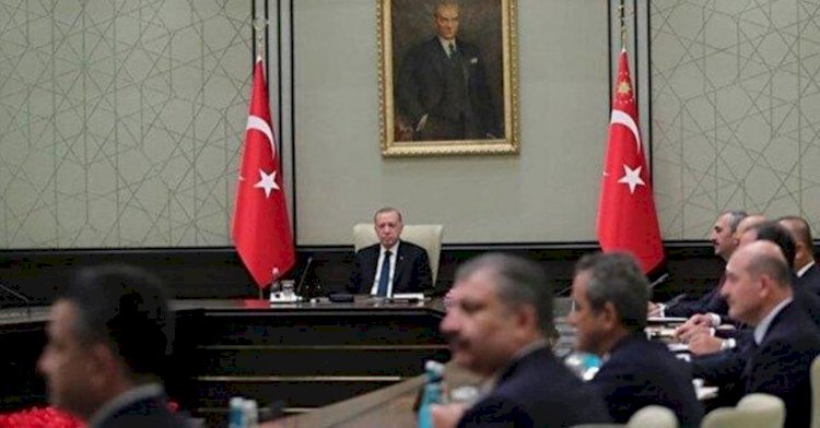 İktidar seçimden ümidini kesti mi?