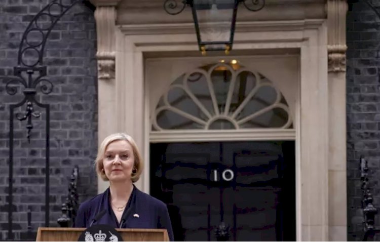 İstifasını açıklayan Liz Truss İngiltere'nin en kısa süre görevde kalan başbakanı oldu