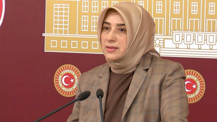 Mahir Ünal'dan istifa kararı: Özlem Zengin yeni grup başkanvekili oldu