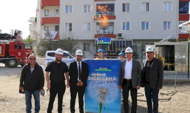 Altınkum ve İkizçay’a ilk doğalgaz verildi