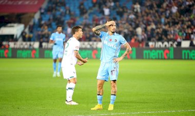 Fırtına avantajı koruyamadı: Trabzonspor, Konyaspor'la 2-2 berabere kaldı