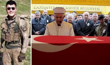 Şehit Piyade Sözleşmeli Er Mustafa Öztürk, son yolculuğuna uğurlandı