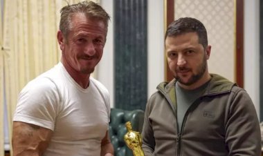 Sean Penn Oscar ödülünü "inancın sembolü" olarak Ukrayna Devlet Başkanı Zelenskiy'e verdi