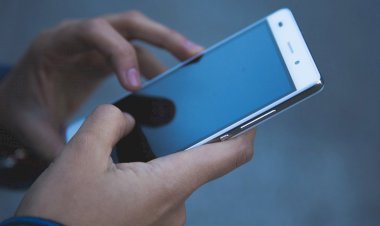 Pekin cepteki casusuyla Uygurları izliyor!
