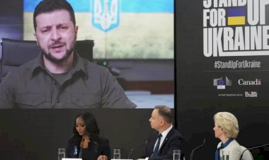 Zelenskiy'den G20 liderlerine: Rusya'ya barış için baskının tam zamanı