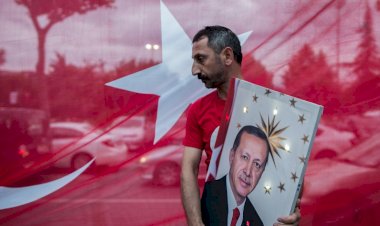 AKP'nin HDP ve İYİ Parti hamleleri ne anlama geliyor?