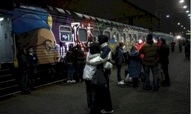 Rus ordusu çekildikten sonra bir ilk! 'Zafer' treni yola çıktı