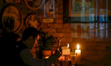 Ukrayna Enerji Sistemini Ayağa Kaldırmaya Çalışıyor