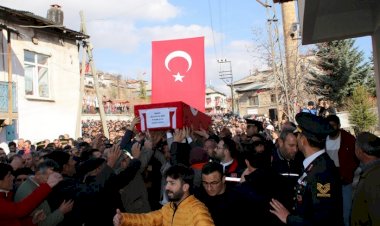 Şehit Uzman Çavuş Mustafa Işık'ın cenazesi memleketi Konya'da son yolculuğuna uğurlandı
