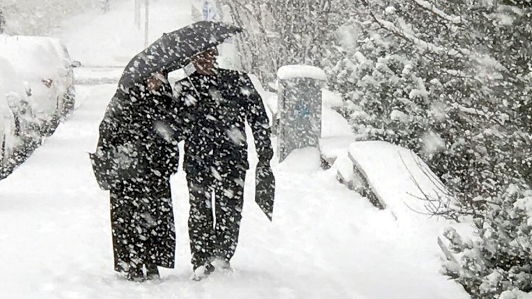 Meteoroloji tüm yurdu uyardı: Kar, boran, fırtına hepsi bir arada