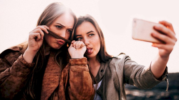 Facebook'tan 'cinsel yönelim' kararı