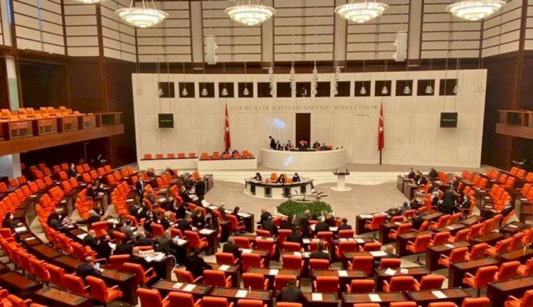 Anayasa teklifi: Altılı masa dışındakiler ne diyor?