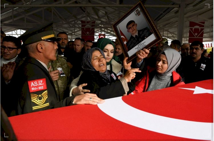Şehit Eyyüp Uğurlu memleketinde son yolculuğuna uğurlandı