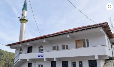 Şehit babası oğlu adına cami yaptırdı