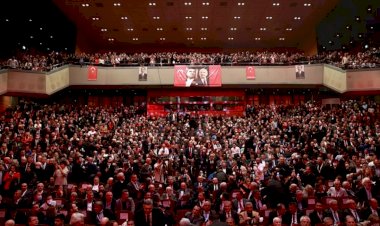 Kılıçdaroğlu: Siyasetle siyaset üstü liyakatli kadrolar bir arada çalışacak