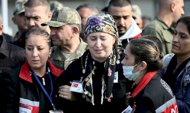 Şehit Binbaşı Mehmet Duman'ın eşinin sözleri yürekleri dağladı: Böyle mi görecektim seni?