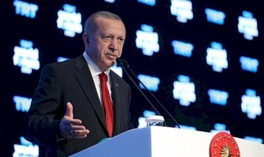 Cumhurbaşkanı Erdoğan son kez oy istedi: Kutlu bayrağı gençlerimize teslim edeceğiz