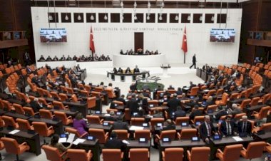 İYİ Parti başörtüsü düzenlemesine 'Evet' diyecek