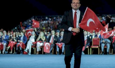 İmamoğlu davası: Savcı siyasi yasak talep etti; İBB Başkanı, halkı Saraçhane'ye çağırdı