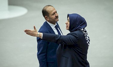 AKP Grup Başkanvekili Özlem Zengin Erdoğan’a adaylık yolunu kapattı