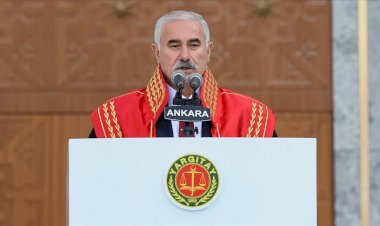 Yargıtay Başkanı Mehmet Akarca kime mesaj verdi?