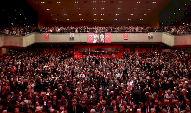Kılıçdaroğlu: Siyasetle siyaset üstü liyakatli kadrolar bir arada çalışacak