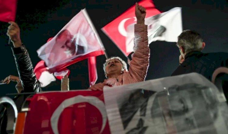 İmamoğlu'na hapis cezası: Dış basın karar hakkında ne yazdı?