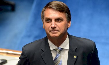 Jair Bolsonaro hastaneye kaldırıldı