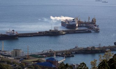 Rapor: AB yaptırımları Rusya'ya petrol ihracatında günlük 160 milyon euro kaybettiriyor