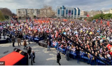 Emek ve Özgürlük İttifakı mitinglerine İstanbul'da başladı