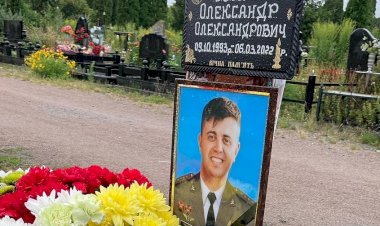 Ukraynalı Kahraman Pilot Yüzbaşının eşinden dünyaya barış mesajı! - 1
