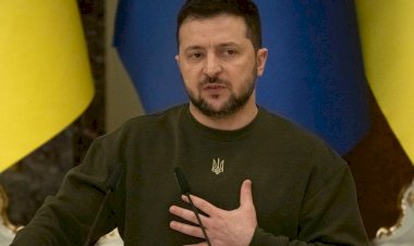 Zelenskiy: Boğaz'da yüzlerce gemi bekliyor