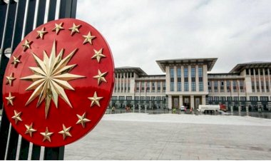 Gazeteci Sedat Bozkurt: Sarayda astrolog da medyum da yok
