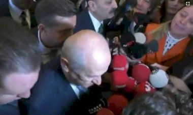Gazetecilik Örgütleri MHP’nin Tepki Gösterdiği VOA Muhabirine Sahip Çıktı: “Saldırıyı Kınıyoruz”