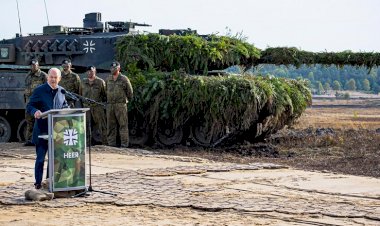 "Almanya Ukrayna'ya Leopard sevkiyatını onayladı"