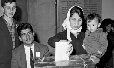 Geçmişten günümüze unutulmaz seçim şarkıları: Komüniste kanma Zühtü