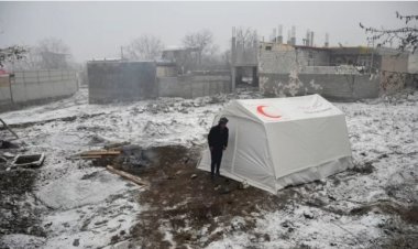 İran’da deprem: En az üç kişi öldü, yüzlerce kişi yaralandı
