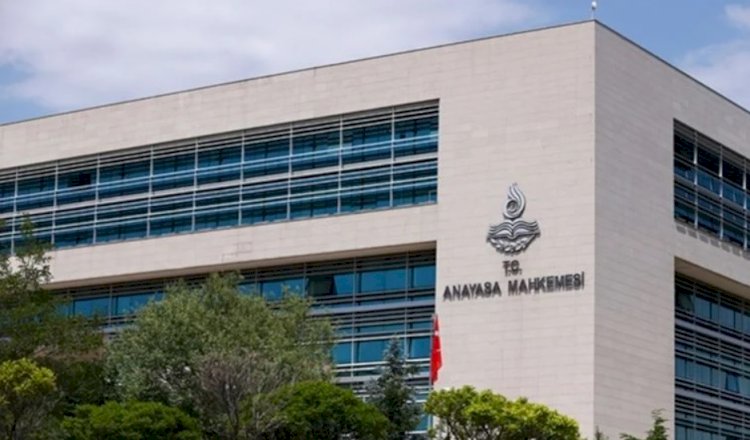 AYM'den, 'sohbetlere katılma ve sendika üyeliği örgüt üyeliği olamaz' kararı