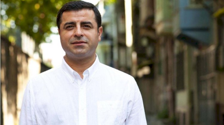 Demirtaş: HDP, ortak aday için kapılarını tümden kapatmadan, kendi adayı için ciddiyetle hazırlık yapıyor