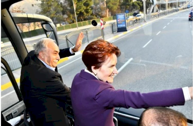 ‘Başbakan Akşener’ sloganlarıyla karşılandı.