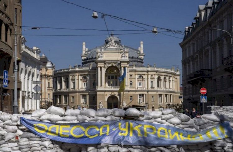 UNESCO, Rusya’nın bombaladığı Odesa kentini Dünya Mirası Listesine aldı